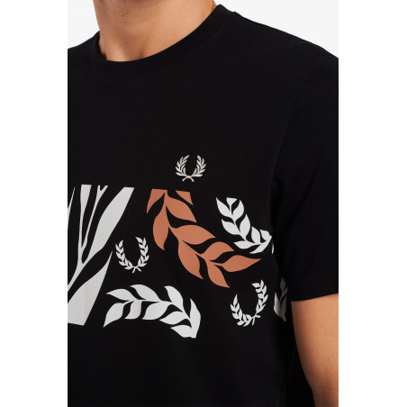 Fred Perry - - T-Shirt Vine Uomo Jersey Cotone Nero Stampa Frontale Prezzo 95,00
