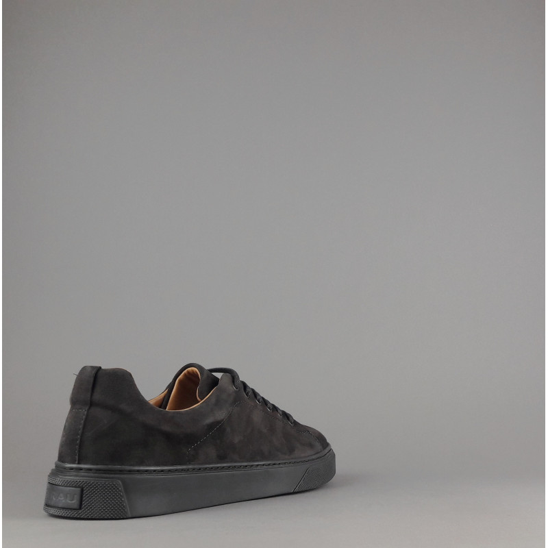 Frau Sneakers Uomo Camoscio Testa Di Moro Prezzo 150,00