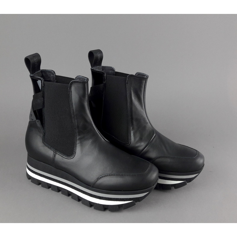 Janet & Janet " Tronchetto Donna Nadine Pelle Nero Prezzo 180,00