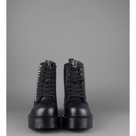 Gio Cellini " Anfibio Donna Eco PU Nero Borchie Laterali Prezzo 130,00