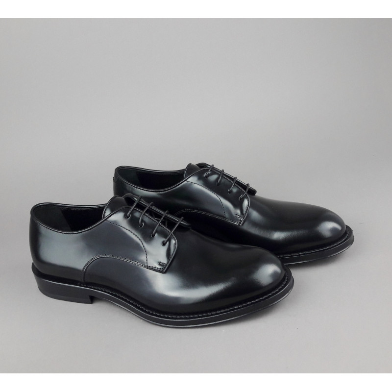 Corvari _ Sa Derby Uomo Vitello Spazzolato Nero Prezzo 255,00