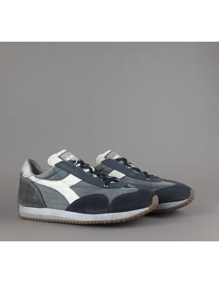 Diadora Sneakers Uomo Heritage Equipe Camoscio Tela Blu Scuro Stone Wash Prezzo 180,00