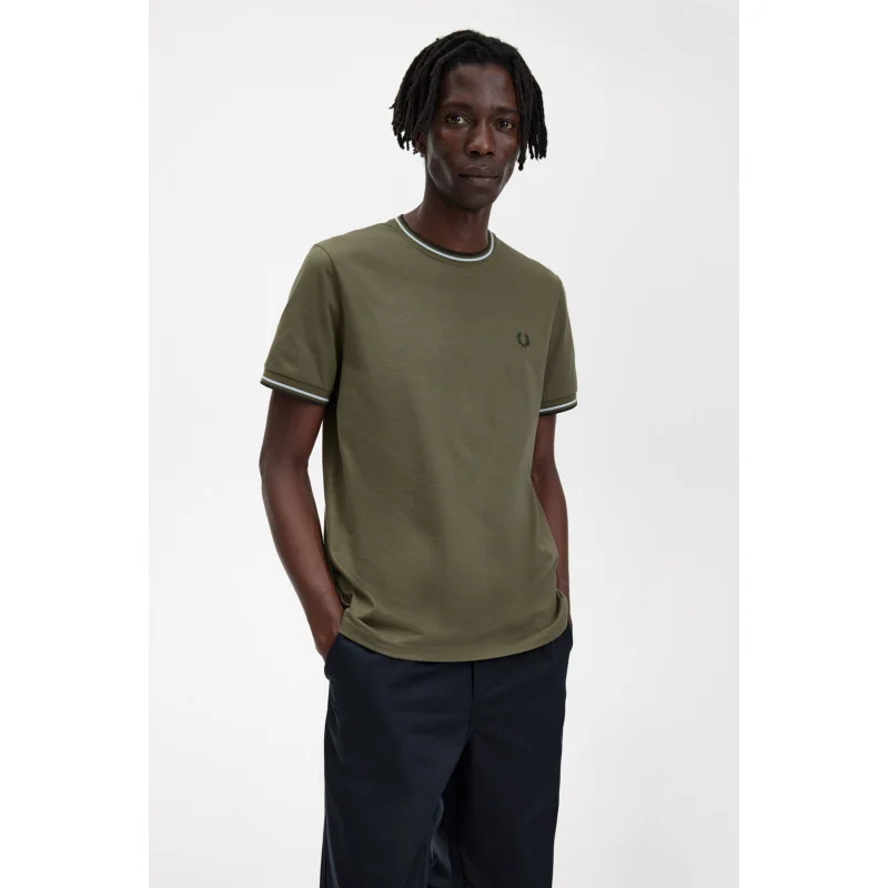 Fred Perry _ Sa T-Shirt Uomo Cotone Verde Militare Righe Ver Mil Scu / Bianco Prezzo 66,00