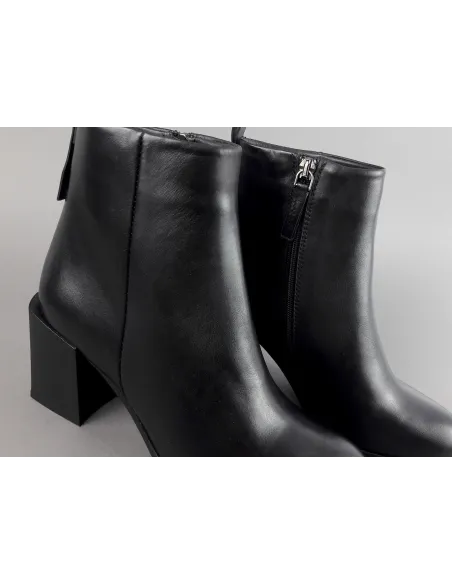 Archyve Stivaletto Donna Liscio Pelle Nero Cerniera Laterale Prezzo 240,00