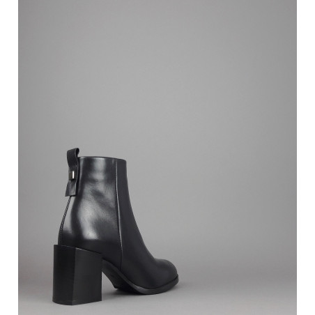Archyve Stivaletto Donna Liscio Pelle Nero Cerniera Laterale Prezzo 240,00