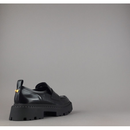 ASH // Sa Mocassini Donna Genial Studs Pelle Abrasivata Nero Prezzo 230,00