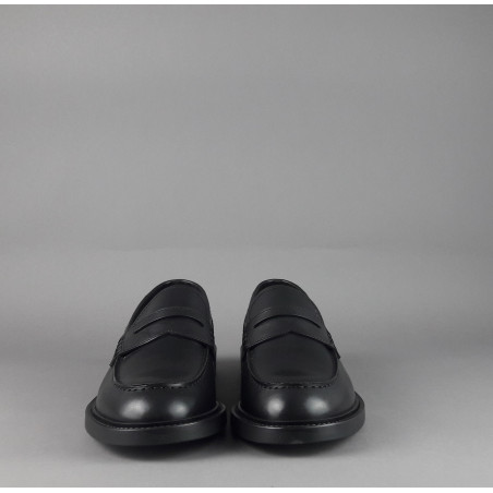 Fratelli Rossetti // Sa Mocassino Uomo Pelle Nero Fondo Gomma Prezzo 350,00