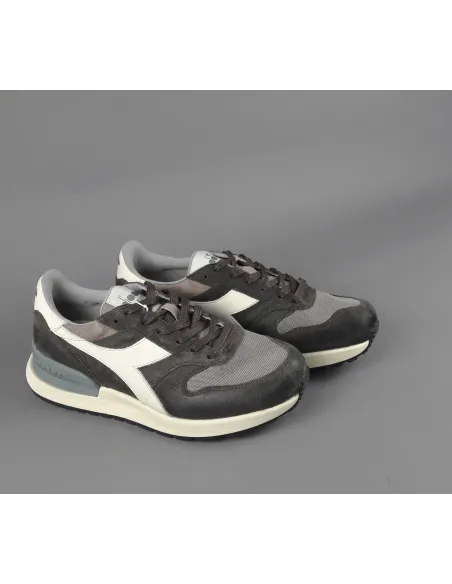 Diadora Sneakers Uomo Heritage Conquest Nabuk Stone Washed Tela Marrone Scuro Prezzo 210,00