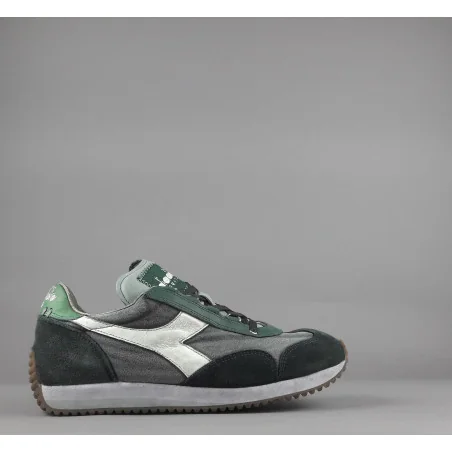 Diadora Sneakers Uomo Heritage Equipe Camoscio Tela Verde Scuro Stone Wash Prezzo 180,00