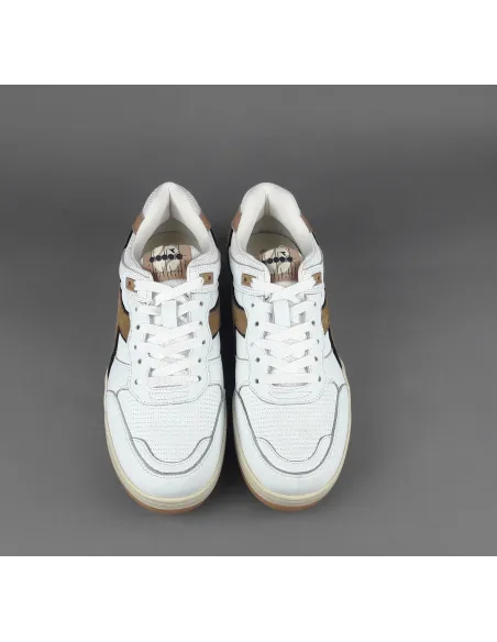 Diadora // Sa Sneakers Uomo B.560 Vintage Pelle Bianco Beige Prezzo 230,00