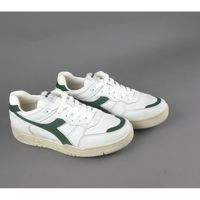 Diadora // Sa Sneakers Uomo B.560 Vintage Pelle Bianco Verde Prezzo 230,00