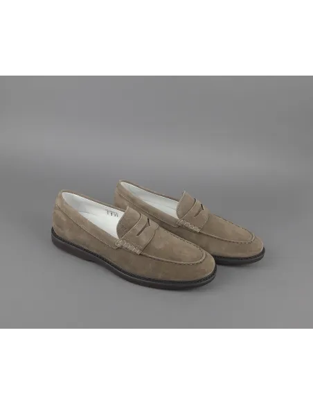 Hogan Mocassino Club Uomo Camoscio Marrone Chiaro Prezzo 298,00