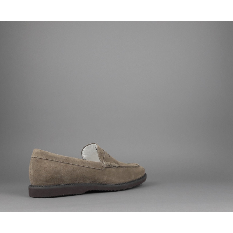 Hogan Mocassino Club Uomo Camoscio Marrone Chiaro Prezzo 298,00