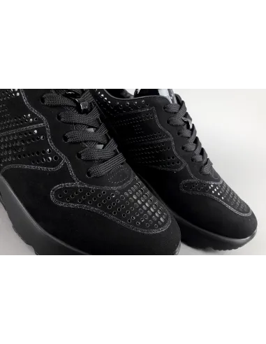 Hogan Active One Donna H385 Velour Punzonato Su Vernice Nero Prezzo 390,00