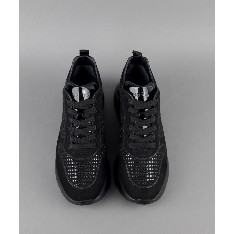 Hogan Active One Donna H385 Velour Punzonato Su Vernice Nero Prezzo 390,00