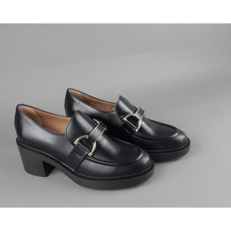 Frau // Sa Mocassino Donna Pelle Nero Morsetto In Metallo Prezzo 179,00