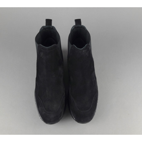 Hogan // Sa Interactive Tronchetto Donna Camoscio Nero Prezzo 450,00