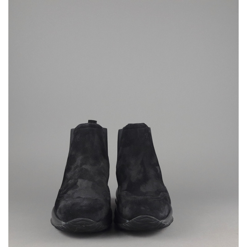 Hogan // Sa Interactive Tronchetto Donna Camoscio Nero Prezzo 450,00