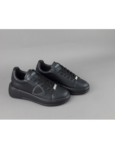 Philippe Model /// Sneakers Donna New Temple Pelle Nero Prezzo 340,00