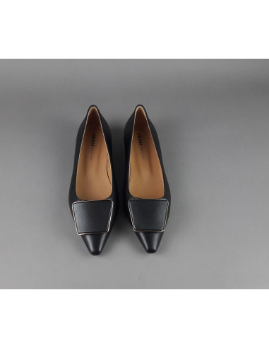 Frau /// Ballerina A Punta Donna Pelle Nero Prezzo 165,00