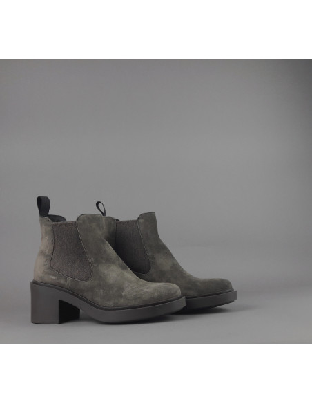 Frau /// Tronchetto Donna Camoscio Torba Elastici Laterali Prezzo 139,00