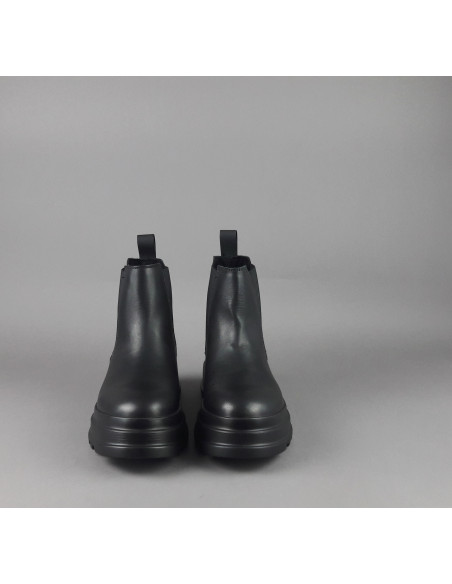 Frau /// Tronchetto Donna Pelle Nero Elastici Laterali Prezzo 139,00