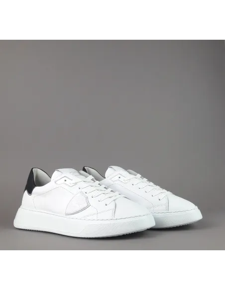 Philippe Model - Sneakers Uomo New Temple Pelle Bianco Spoiler Nero Prezzo 320,00
