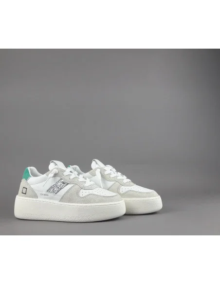 D.A.T.E. - Sneakers Court Platform Donna Camoscio e Pelle Ghiaccio / Bianco Prezzo 195,00