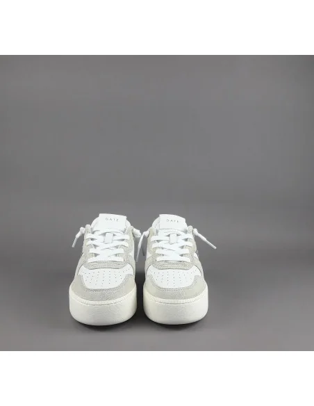 D.A.T.E. - Sneakers Court Platform Donna Camoscio e Pelle Ghiaccio / Bianco Prezzo 195,00