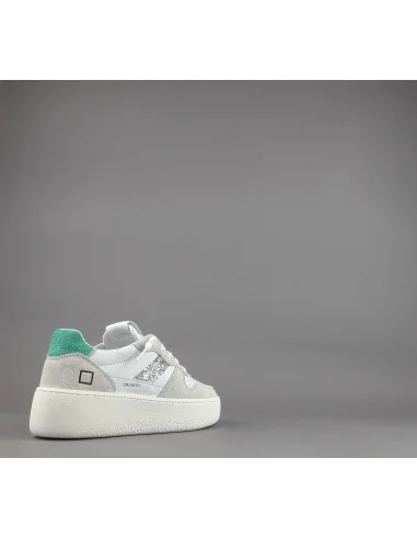 D.A.T.E. - Sneakers Court Platform Donna Camoscio e Pelle Ghiaccio / Bianco Prezzo 195,00