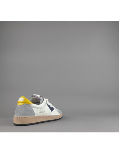 4B12 - Sneakers Uomo Play Pelle Camoscio Bianco Prezzo 199,00