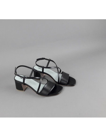 Frau - Sandalo Donna Pelle Listelli Prezzo 165,00