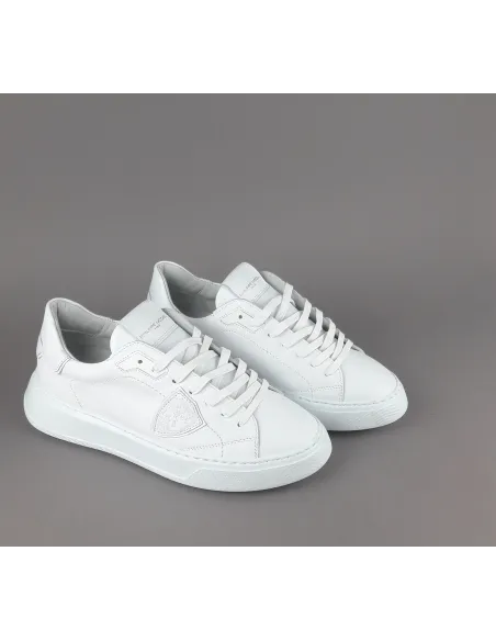 Philippe Model \ Sneakers Uomo New Temple Pelle Bianco Prezzo 320,00