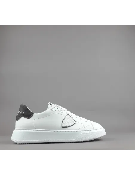Philippe Model \ Sneakers Uomo New Temple Pelle Bianco Spoiler Crackle' Prezzo 320,00