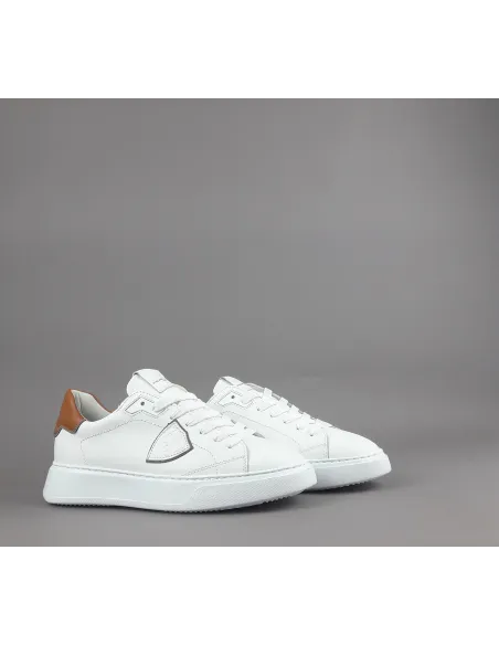 Philippe Model \ Sneakers Uomo New Temple Pelle Bianco Spoiler Cuoio Prezzo 340,00