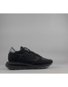 Philippe Model \ Sneakers Uomo New Tropez Camoscio Tela Nero Prezzo 295,00