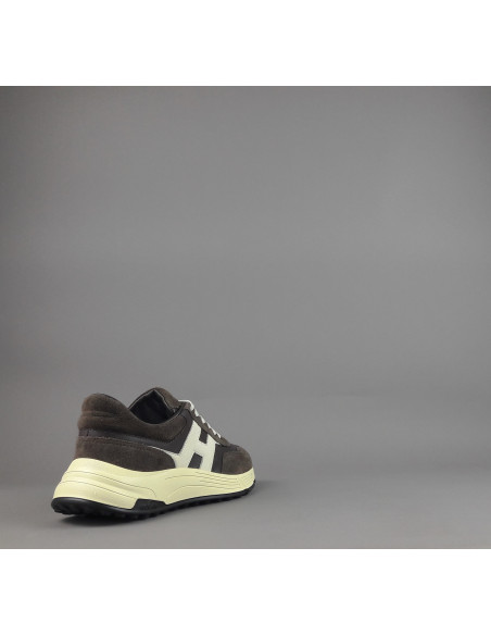 Hogan \ Hyperlight Uomo Camoscio Pelle Marrone Pezzo 450,00