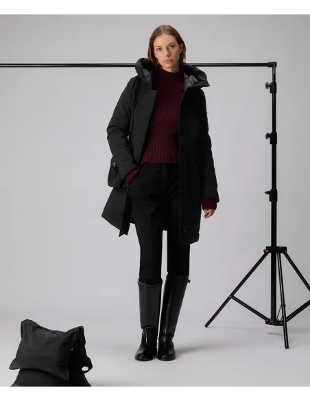 Peuterey \ Giubbino Donna Emin TJ Stretch Nero Prezzo 700,00