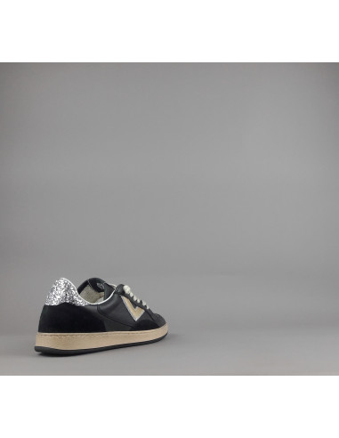 4B12 \ Sneakers Play Donna Pelle Nero Prezzo 199,00