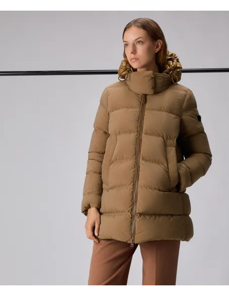 Peuterey \ Piumino Donna Unix Tessuto Nylon Biscotto Prezzo 660,00