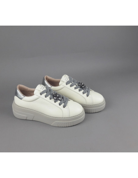 Stokton \ Sneakers Donna Pelle Avorio Prezzo 225,00