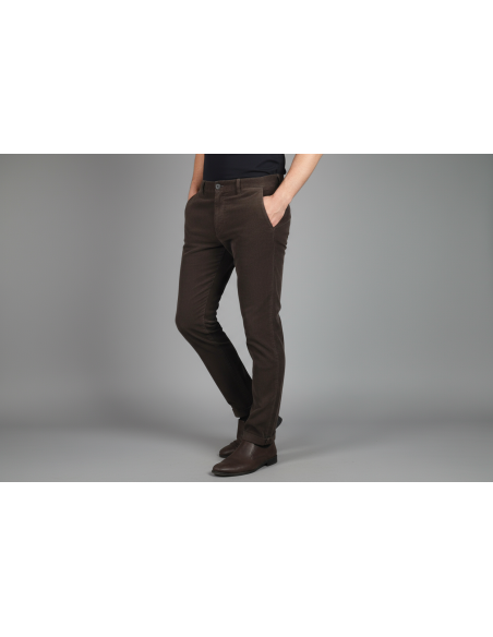 Clark \ Pantalone Uomo Mark Velluto A Coste Marrone Scuro Prezzo 89,00