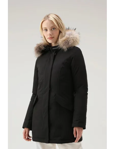 Woolrich \ Arctic Parka Donna Urban Touch Nero Prezzo 900,00 Woolrich \ Arctic Parka Donna Urban Touch Nero Prezzo 900,00