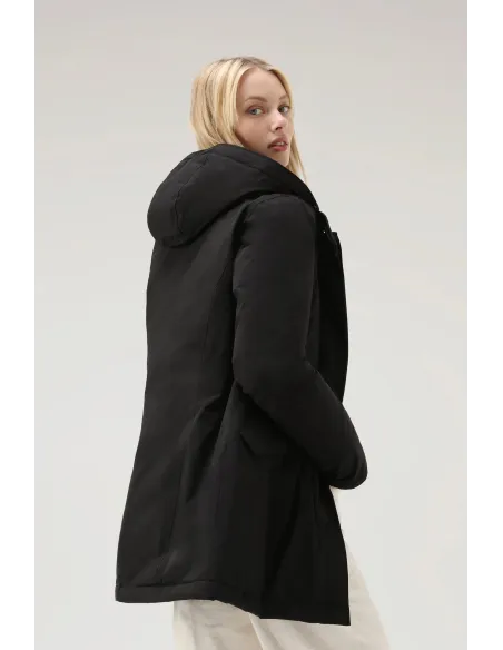 Woolrich \ Arctic Parka Donna Urban Touch Nero Prezzo 900,00 Woolrich \ Arctic Parka Donna Urban Touch Nero Prezzo 900,00