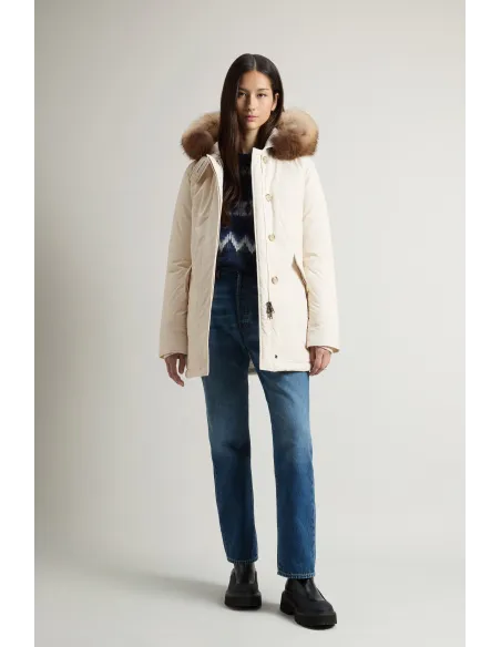 Woolrich \ Arctic Parka Donna Urban Touch Bianco Opaco Prezzo 900,00 Woolrich \ Arctic Parka Donna Urban Touch Bianco Opaco Prezzo 900,00