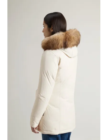 Woolrich \ Arctic Parka Donna Urban Touch Bianco Opaco Prezzo 900,00 Woolrich \ Arctic Parka Donna Urban Touch Bianco Opaco Prezzo 900,00
