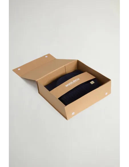 Woolrich \ Sciarpa Cappello Kit Unisex Misto Lana Blu Scuro Prezzo 140,00