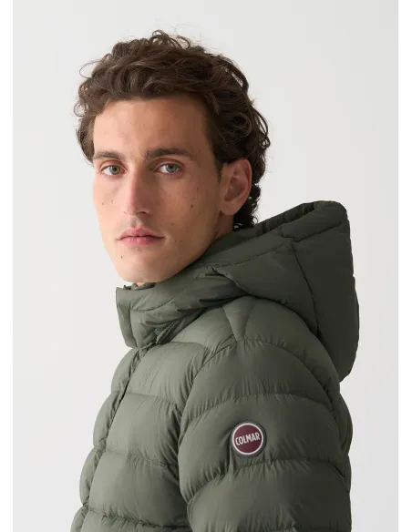 Colmar \ Piumino Uomo Nylon Verde Militare Prezzo 399,00 Colmar \ Piumino Uomo Nylon Verde Militare Prezzo 399,00