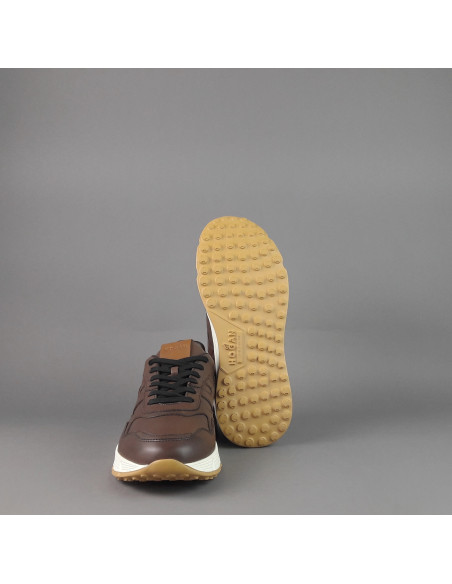 Hogan --- Hyperlight Uomo Pelle Marrone Pezzo 450,00