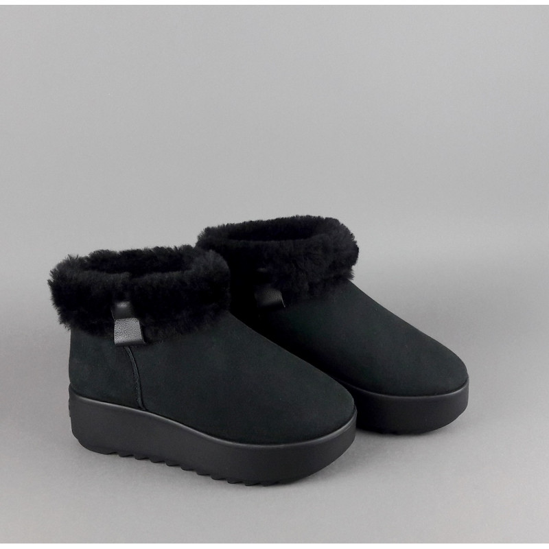 Hoor Tronchetto Donna Camoscio Montone Shearling Nero Prezzo 180,00